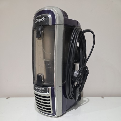 Genuine shark lift - lift, vacuum
